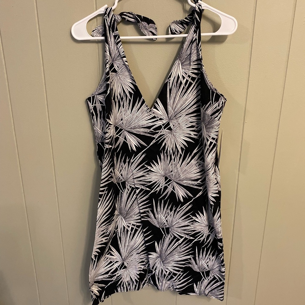 TOBI black and white shift dress new with tags